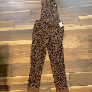 New with Tags South Moon Under Neely Leopard Print Overalls Size XS